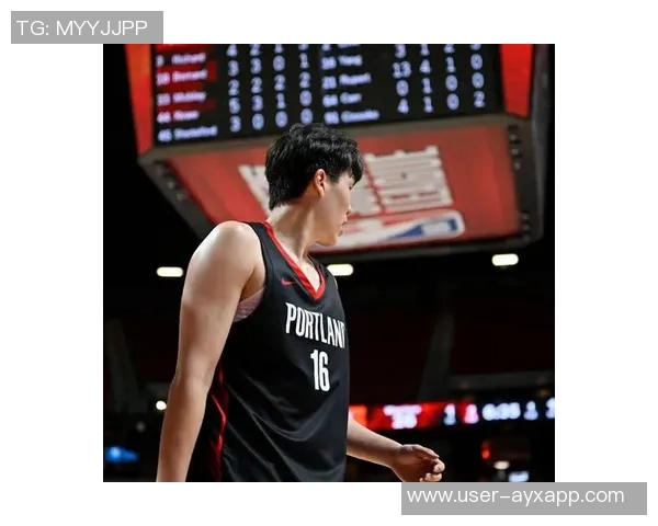 杨瀚森今日低位技巧展示虽仅得2分但防守理解显著提升