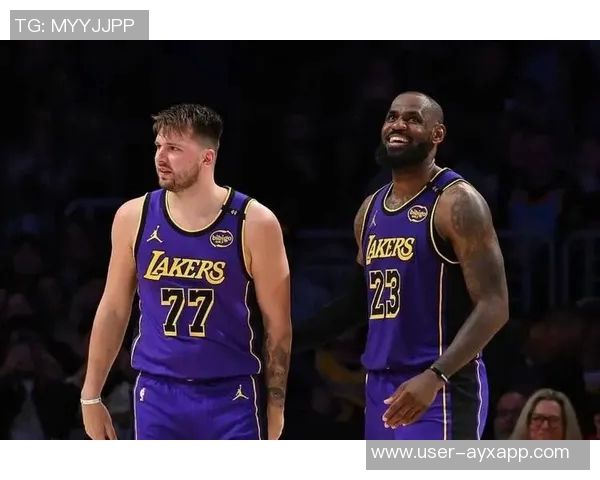 东契奇:全力争胜期待詹姆斯回归助力球队更进一步 东契奇:全力争胜期待詹姆斯回归助力球队更进一步