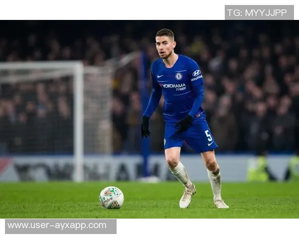 马卡报道AZP加盟塞维利亚后状态火热合同或将自动续约